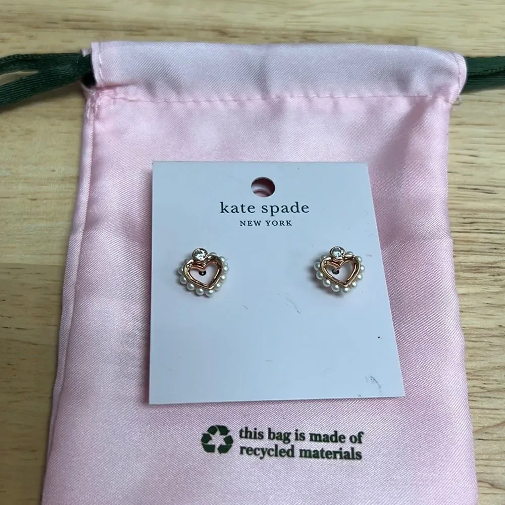 NWT Kate Spade pearl heart studs F1